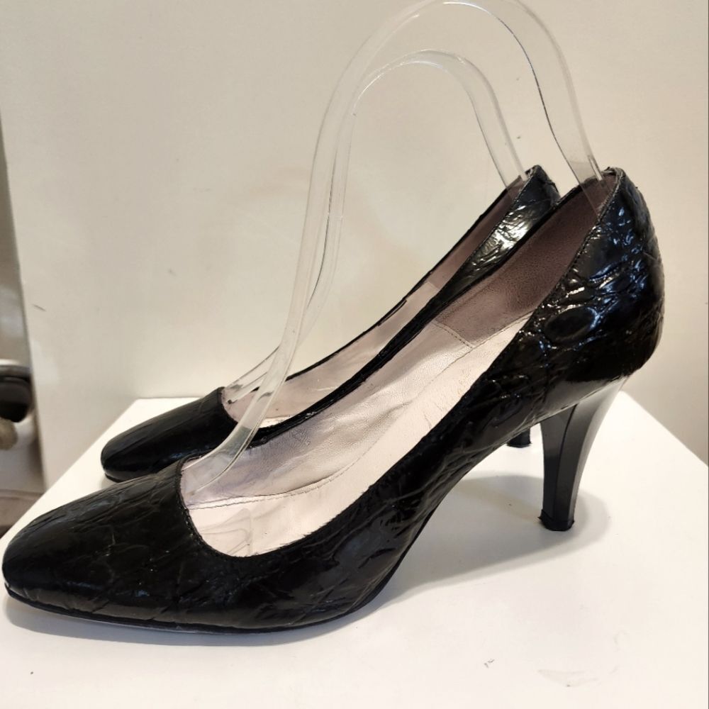 Emilio Pucci Black Patent Leather Croc Print Square Toe Pumps Sz.6.5/36.5 $595